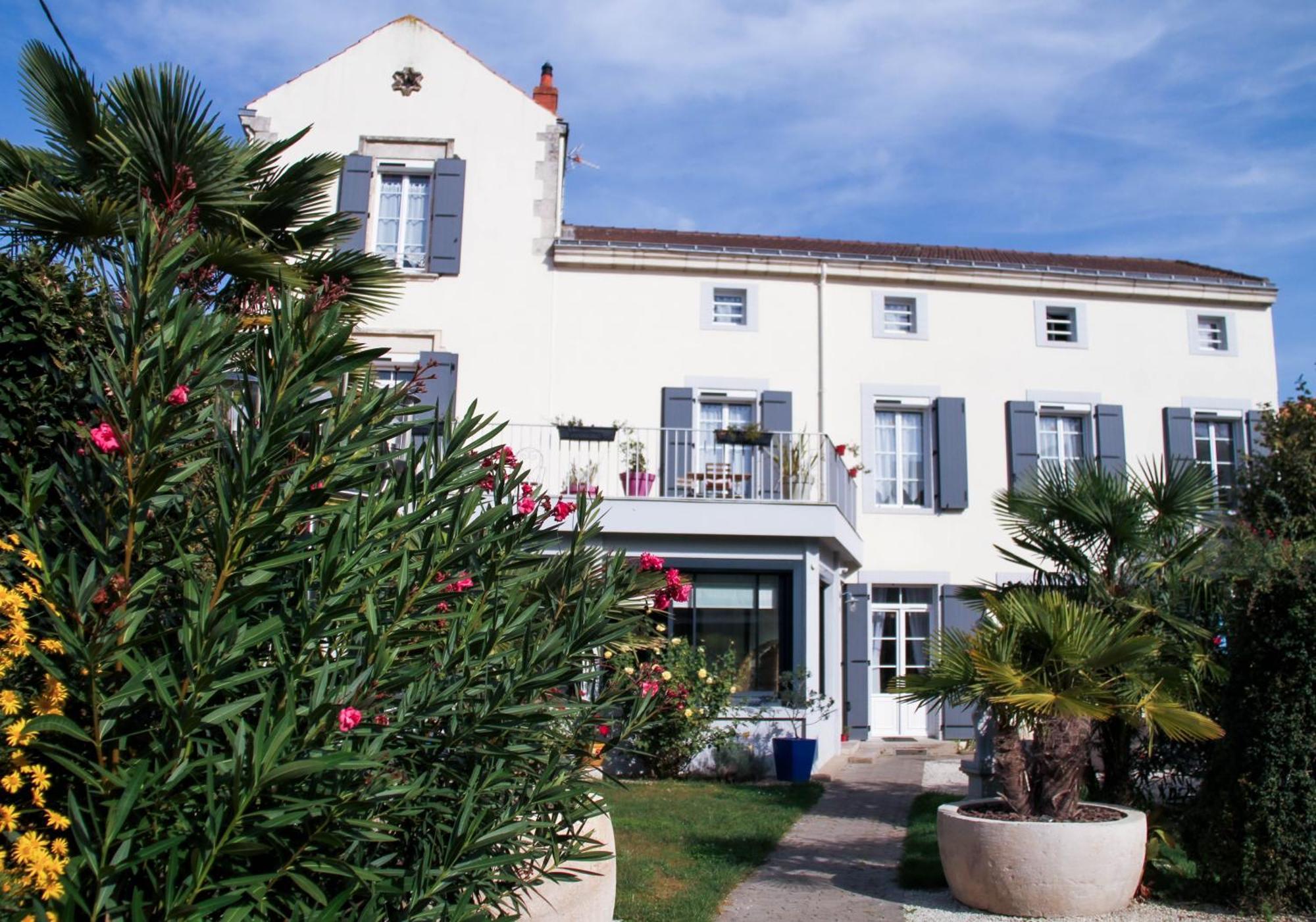 La Maison De Venus Luçon 外观 照片