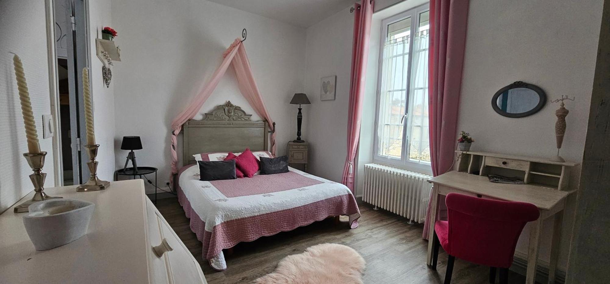 La Maison De Venus Luçon 外观 照片